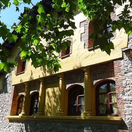 Trapa Hotel
